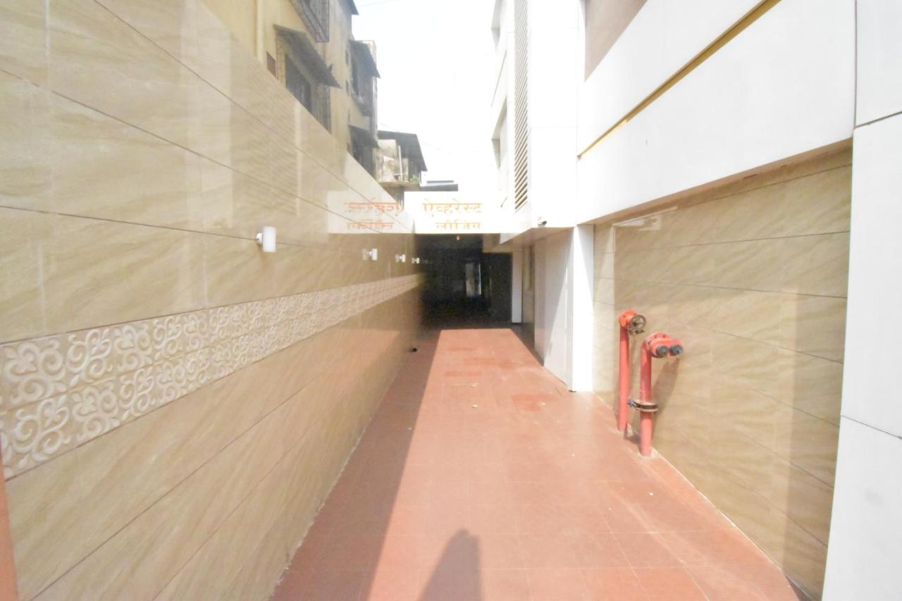 Hotel Everest Lodging Navi Mumbai Esterno foto